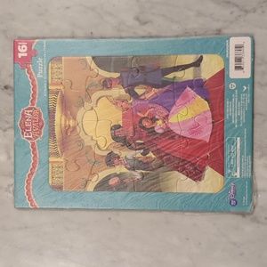 2 16 piece Disney puzzles